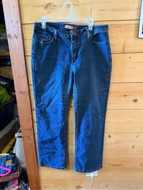 Wrangler Women's Dark Blue Straight-Leg Jeans